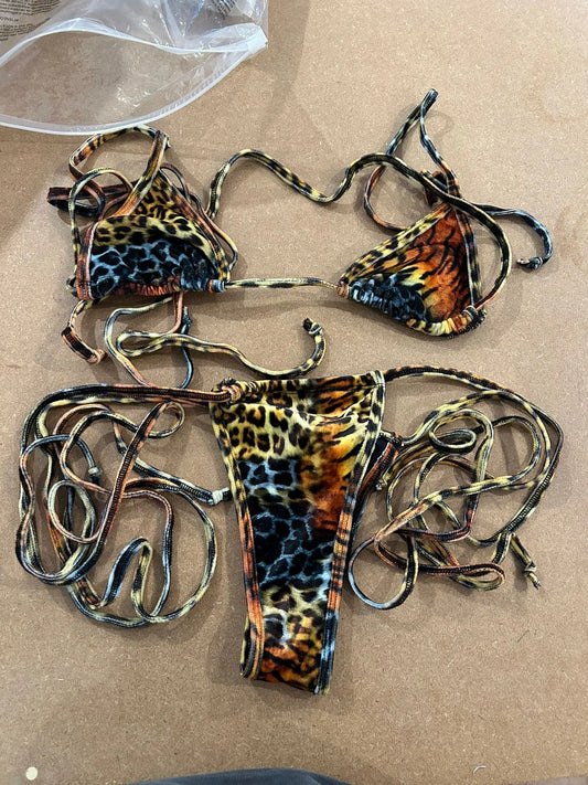ANGRY DOLLZ - Blue velvet cheetah bikini